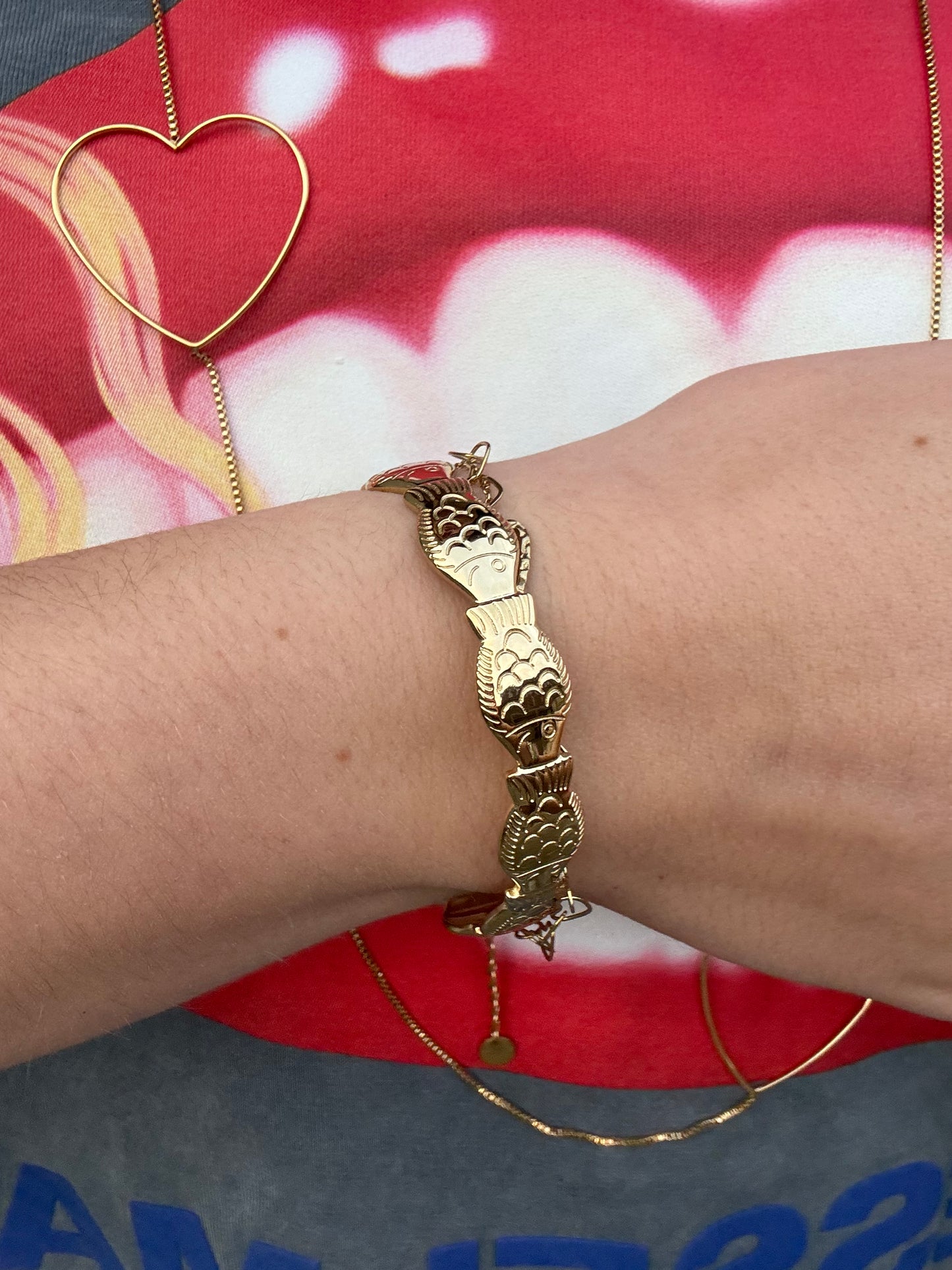 Fish bangle