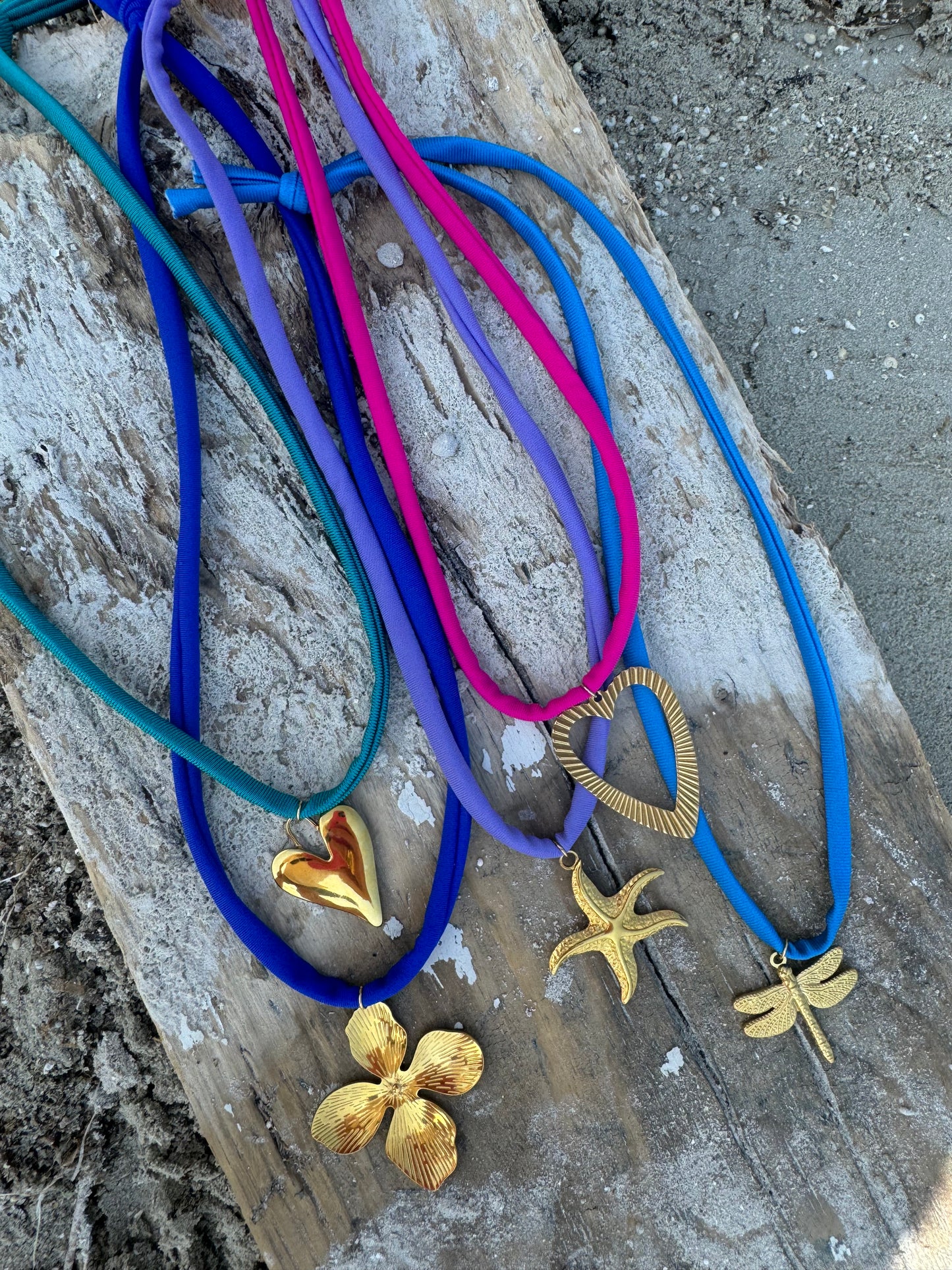 Biza ketting hemels blauw