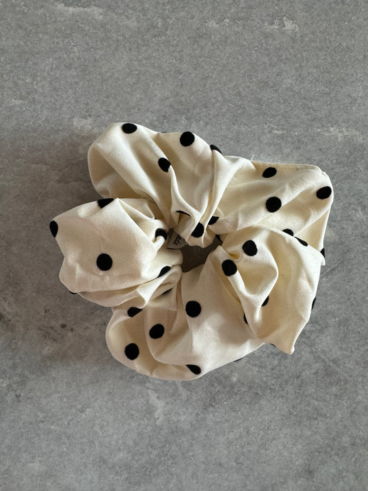 Polka Dot Scrunchie